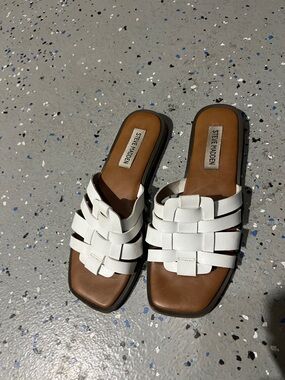 Steve Madden White Woven Strap Slide Sandals